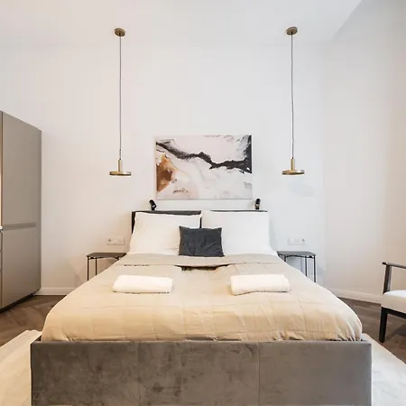 A13 Apartmán *