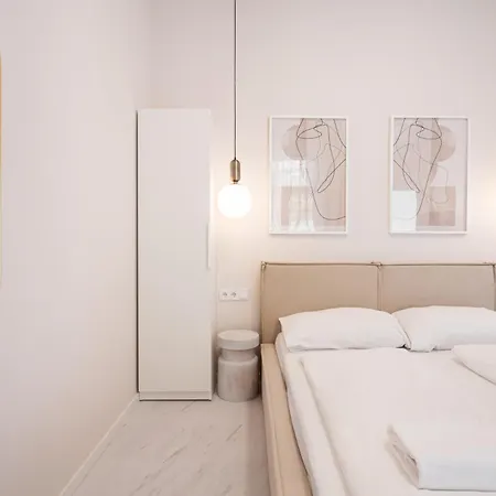 A13 Apartmán *