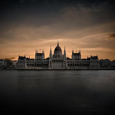 A13 * Budapest